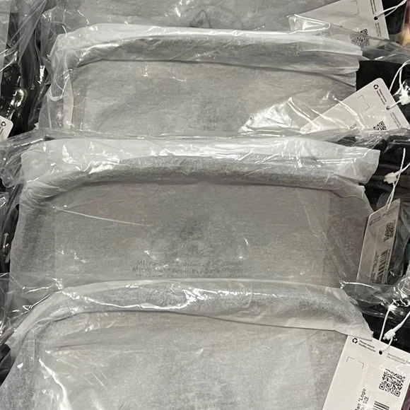 lululemon NWT Clear Belt Bag *Logo Black 1L - Picture 6 of 6